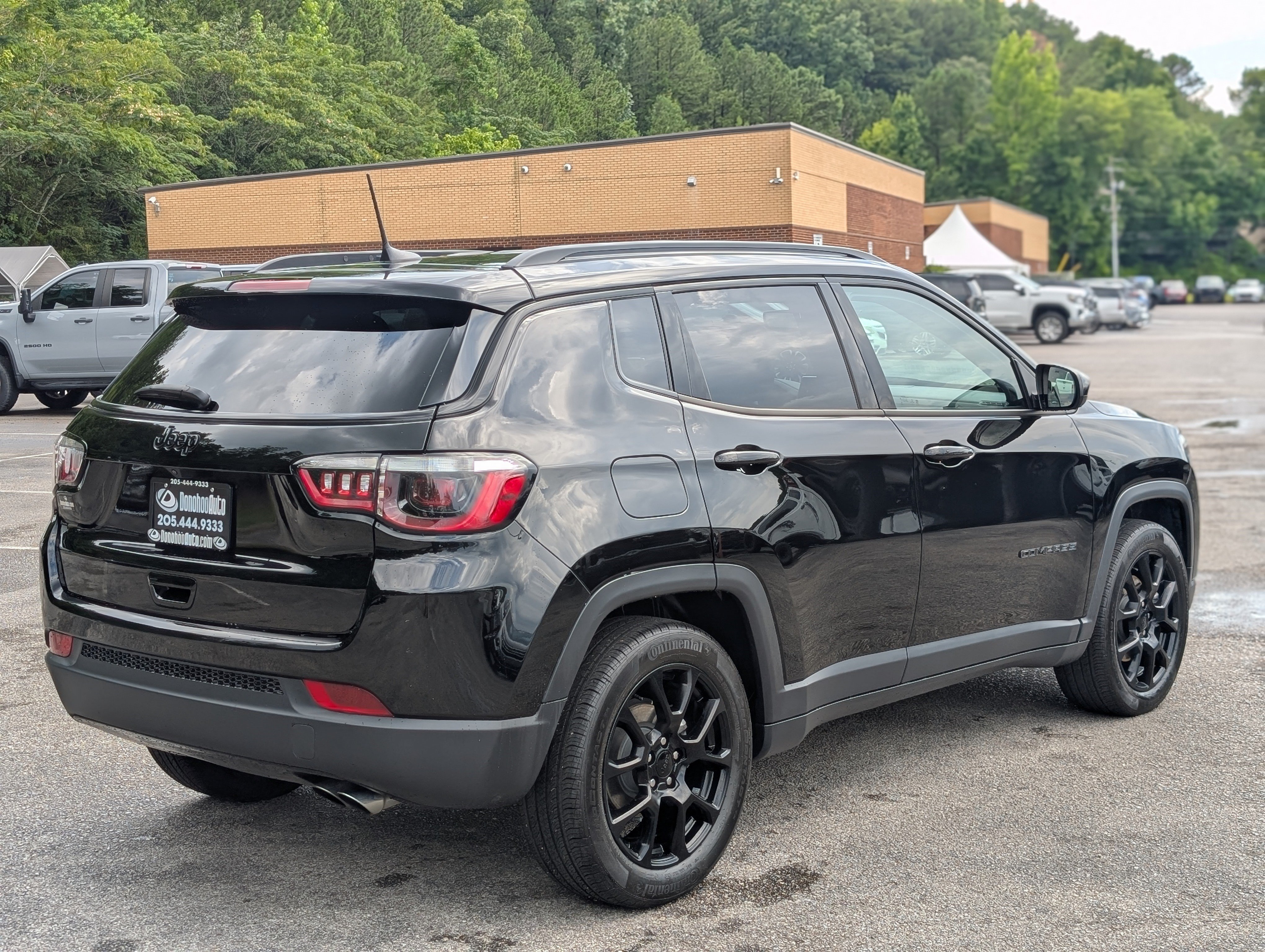 Used 2022 Jeep Compass Latitude w/ Convenience Group FWD image 9