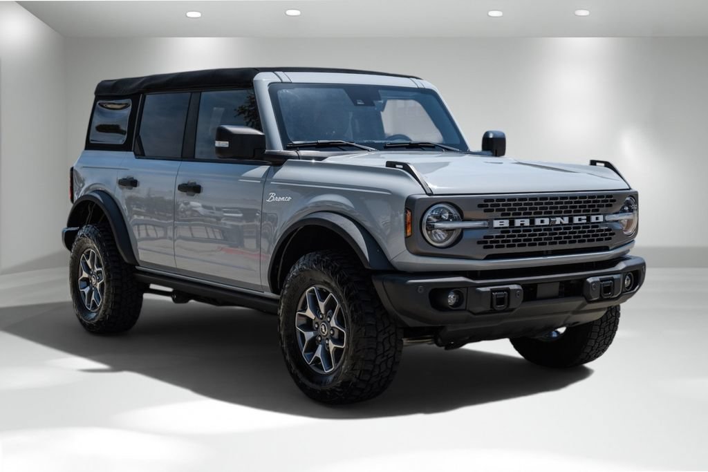 Used 2023 Ford Bronco Badlands AWD/4WD image 7