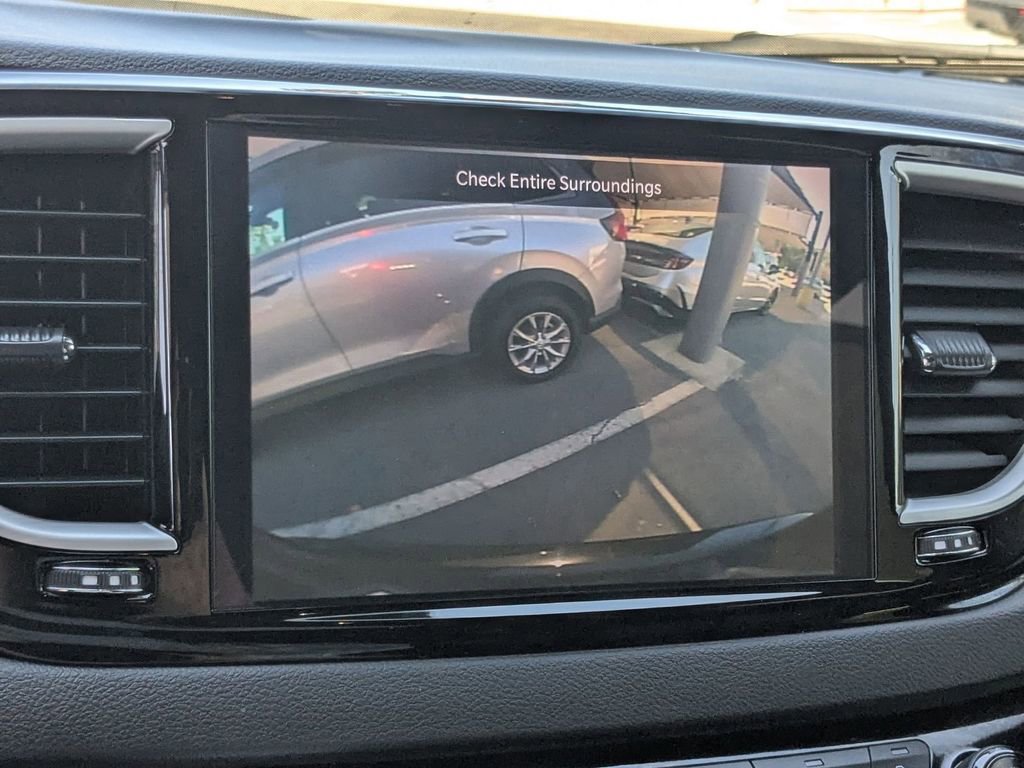 Used 2025 Chrysler Pacifica Select image 20