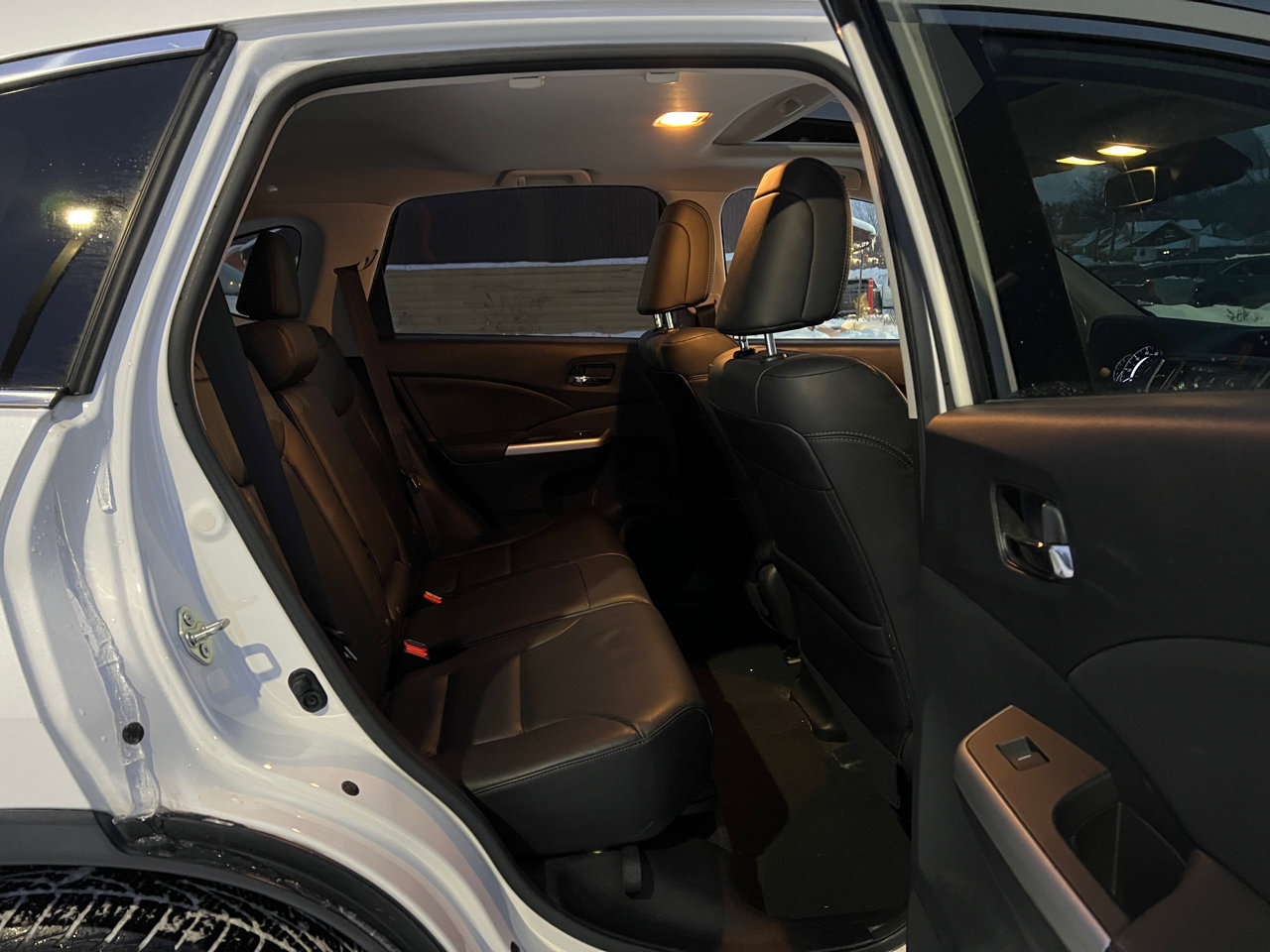 Used 2016 Honda CR-V Touring image 41