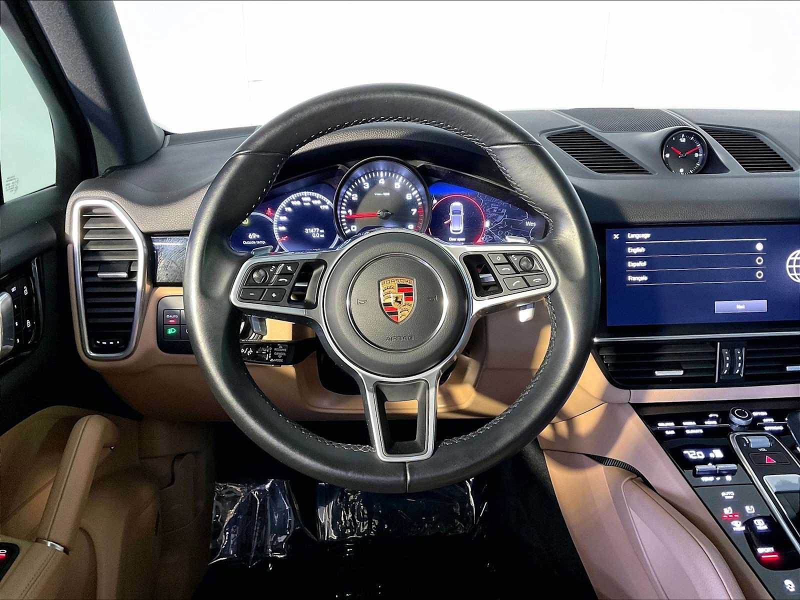 Certified 2022 Porsche Cayenne Platinum Edition AWD/4WD image 15