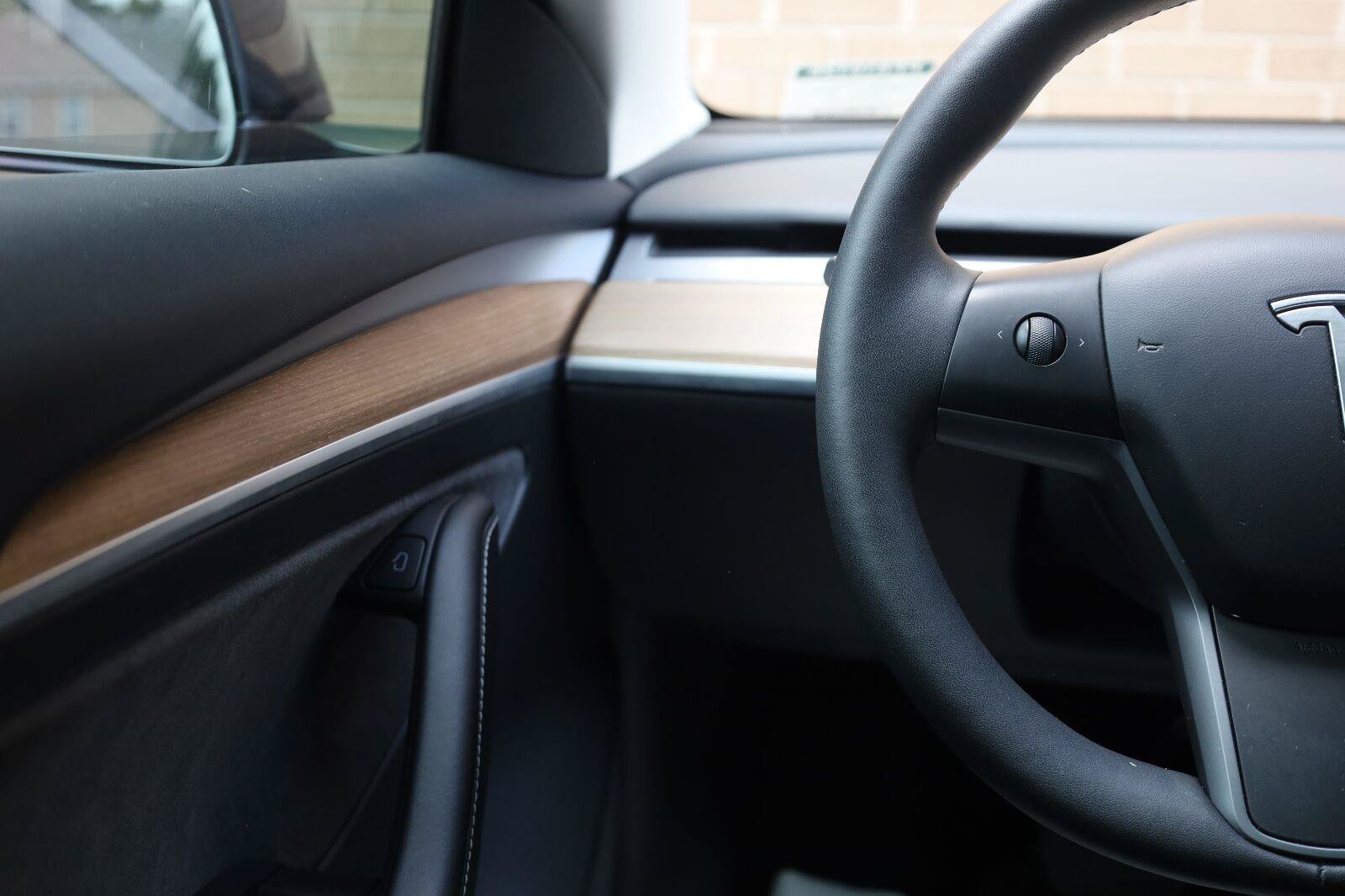 Used 2023 Tesla Model 3 Standard Range RWD image 31