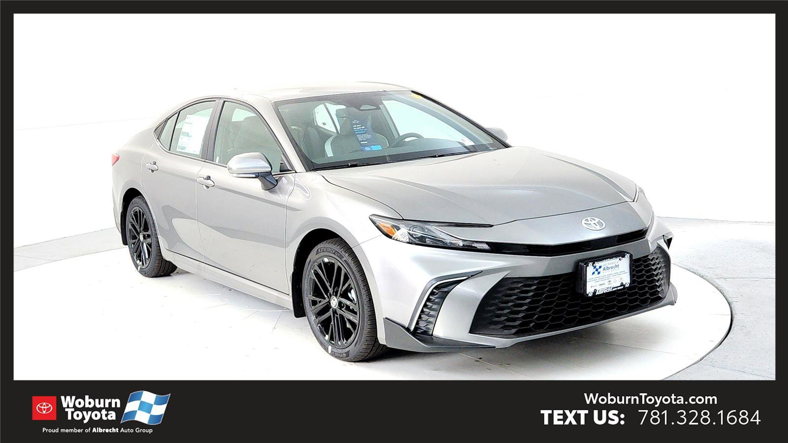 New 2026 Toyota Camry SE AWD/4WD image 1