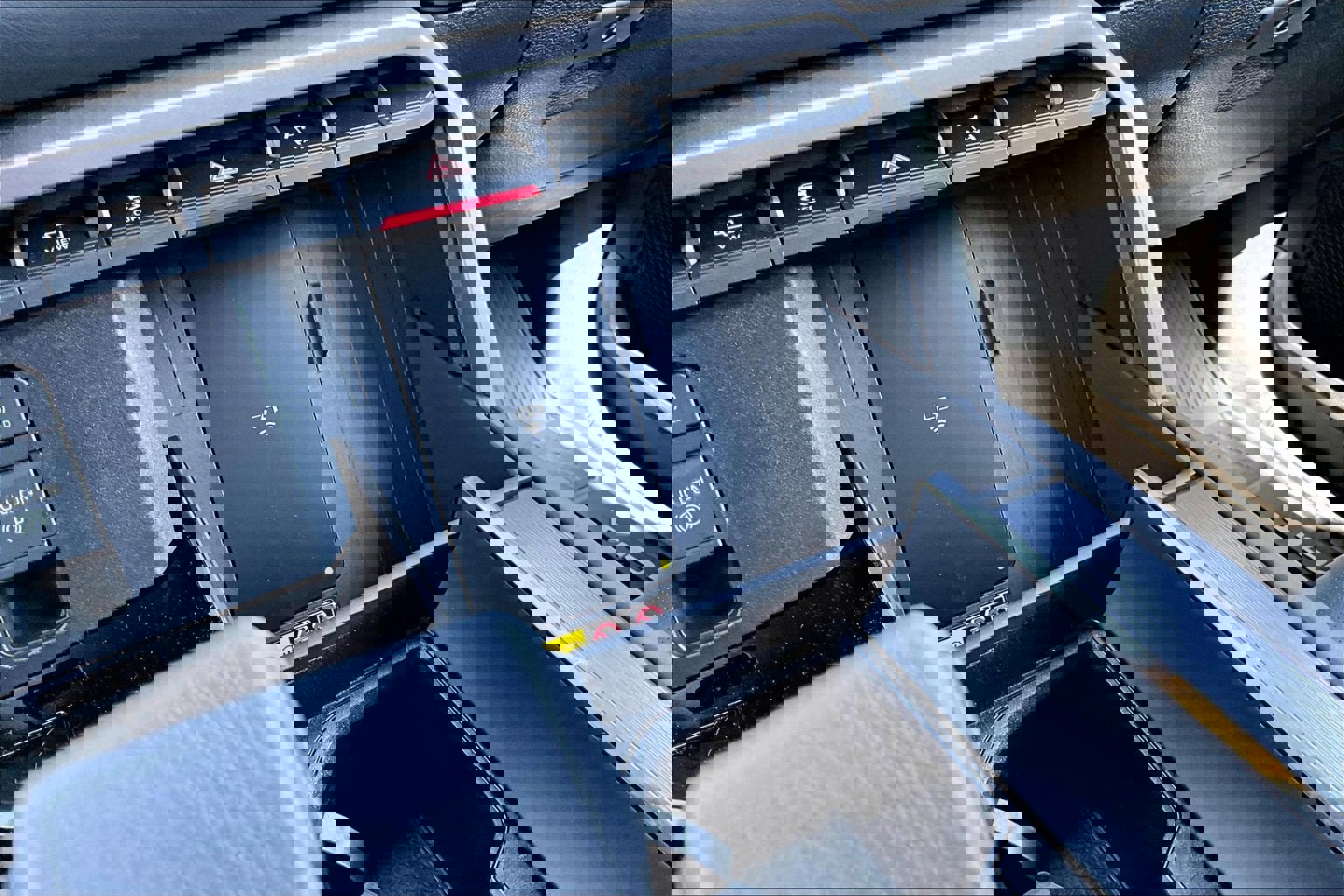 Used 2026 Toyota Sequoia Platinum image 32