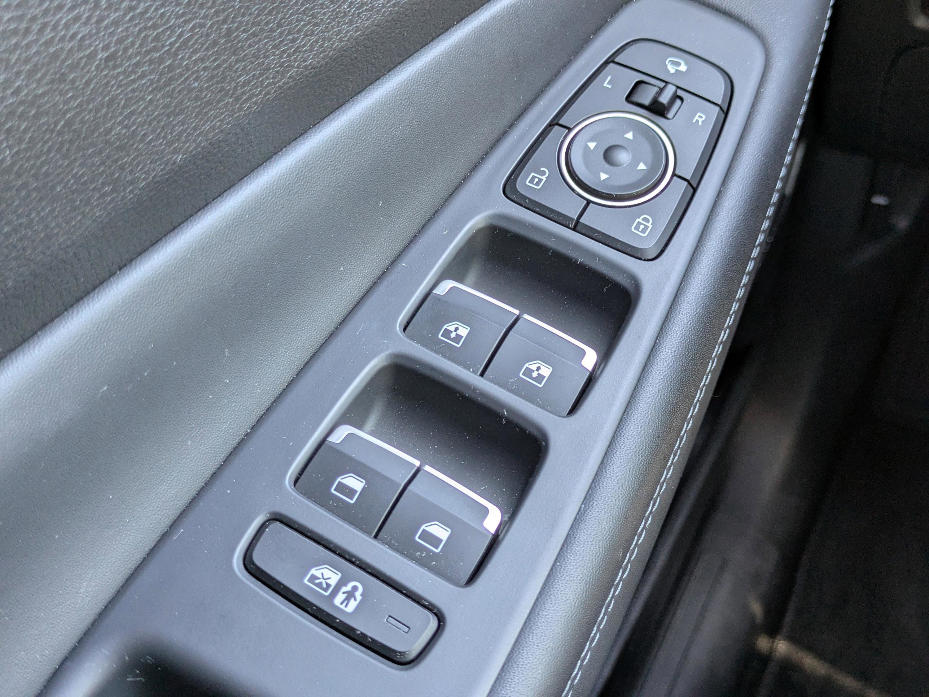 Certified 2023 Hyundai Santa Fe Limited w/ Cargo Package image 23