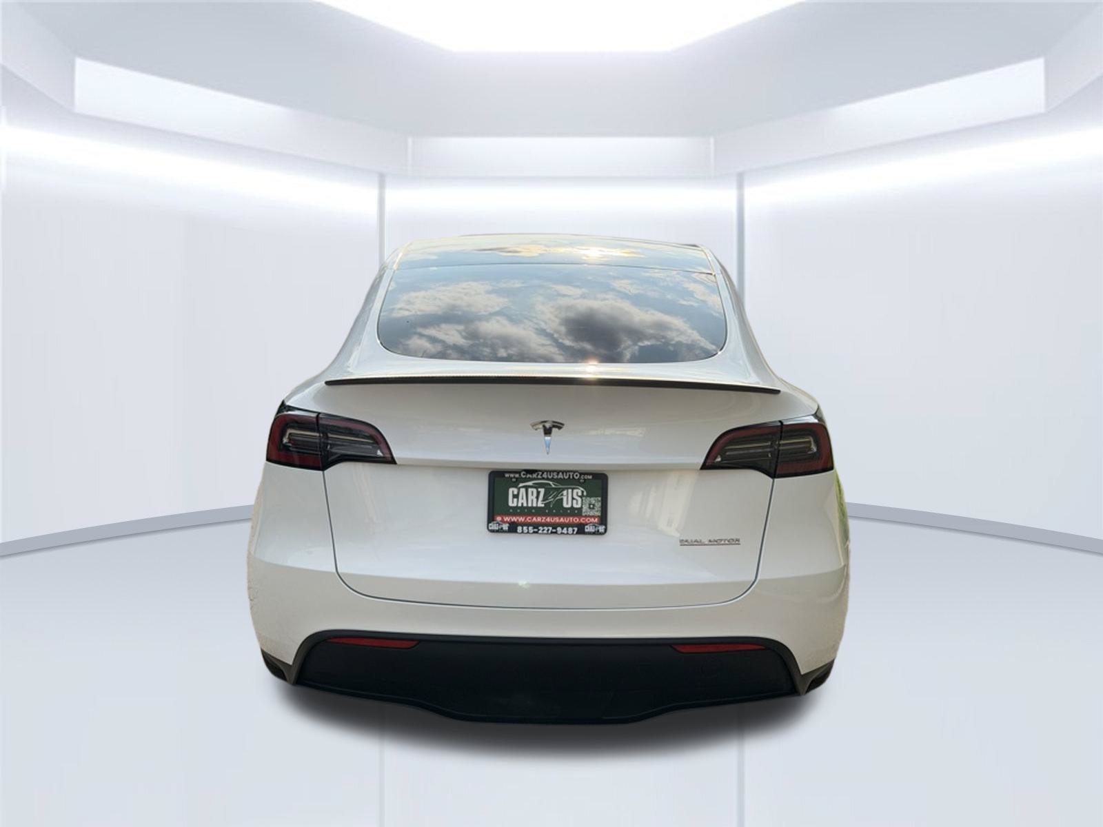 Used 2024 Tesla Model Y Performance AWD/4WD image 6