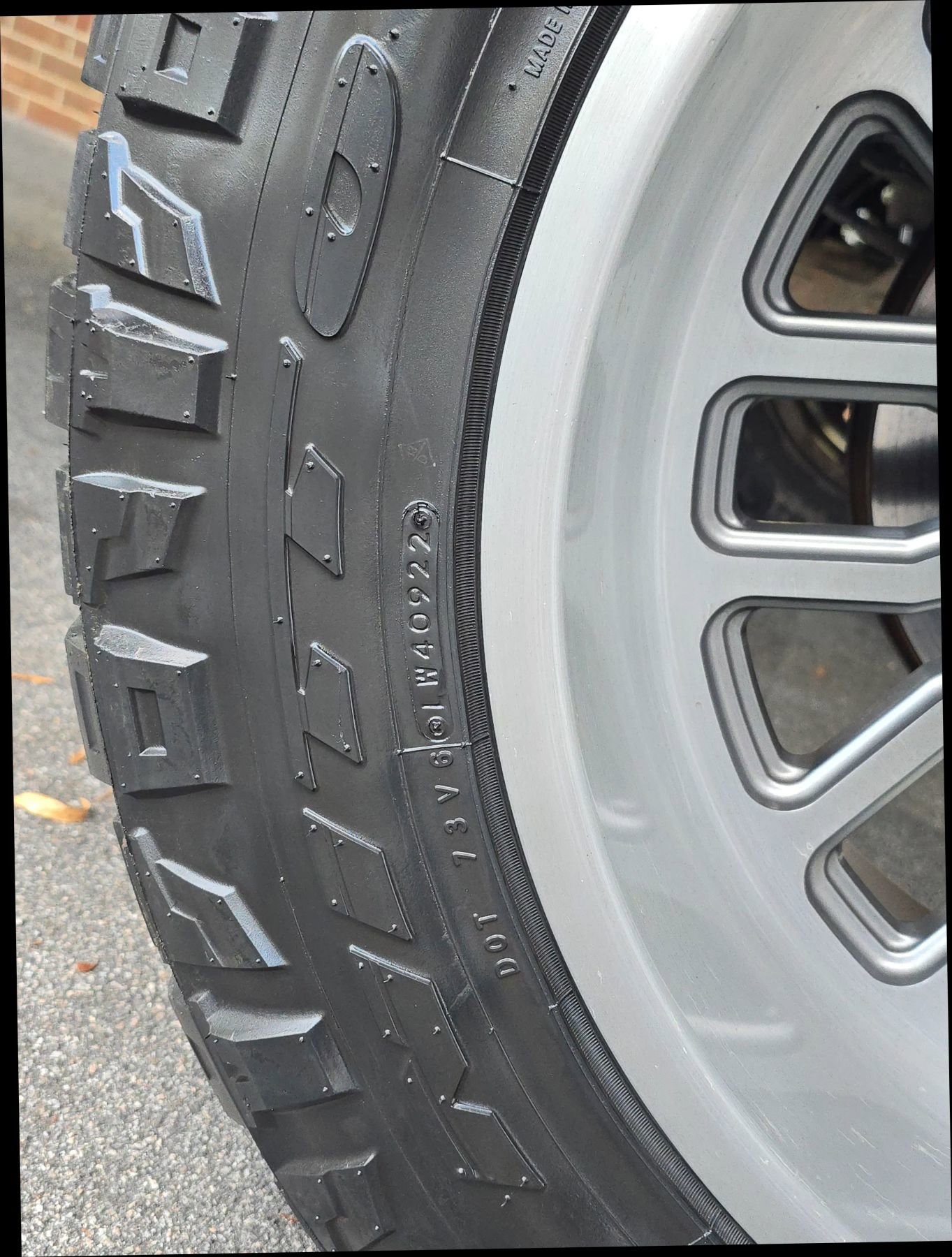 Used 2019 Ford F250 Platinum w/ Platinum Ultimate Package AWD/4WD image 46