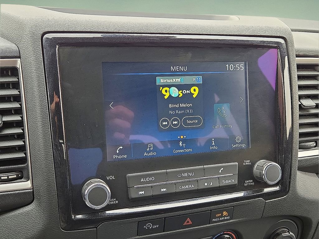 Used 2024 Nissan Frontier SV image 25