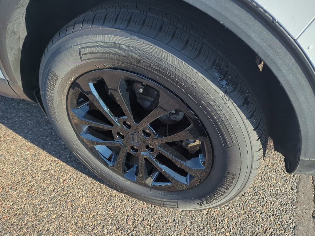 Used 2022 Ford Escape SE image 12