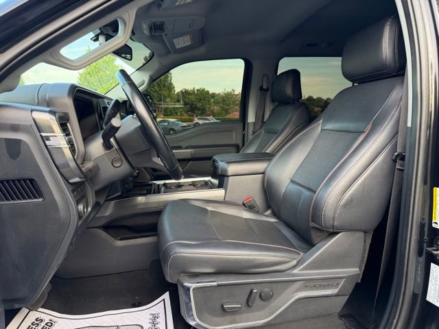 Used 2023 Ford F250 Lariat w/ Black Appearance Package AWD/4WD image 12