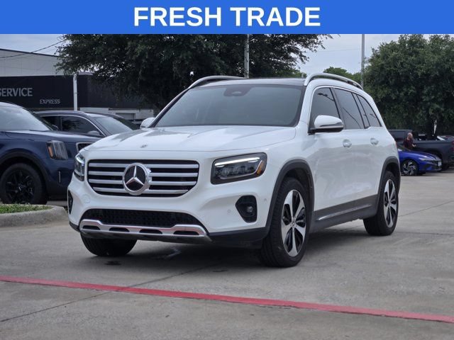 Used 2024 Mercedes-Benz GLB 250 image 3
