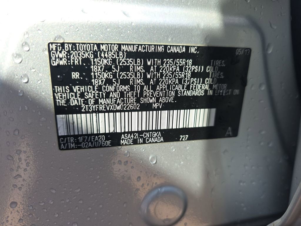 Used 2013 Toyota RAV4 Limited image 18