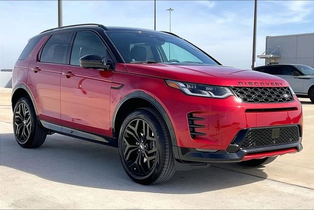 New 2026 Land Rover Discovery Sport Landmark image 2