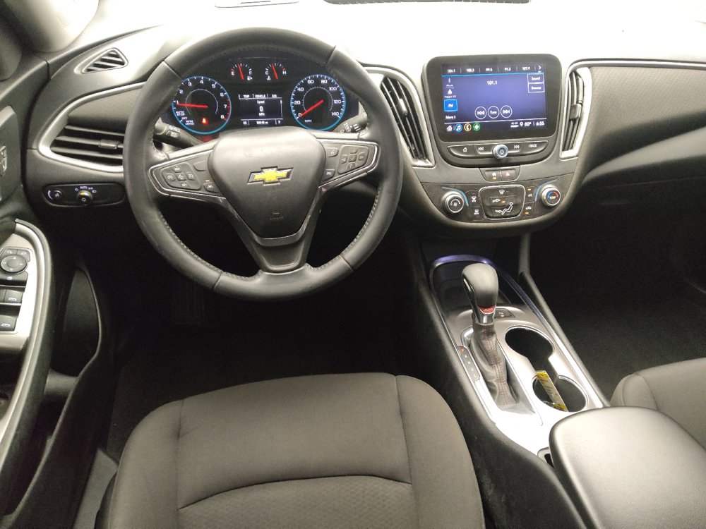 Used 2021 Chevrolet Malibu RS FWD image 22