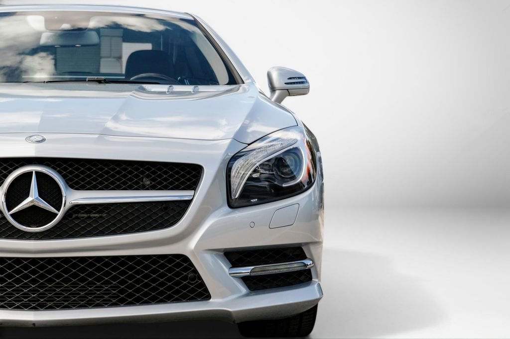 Used 2014 Mercedes-Benz SL 550 image 47