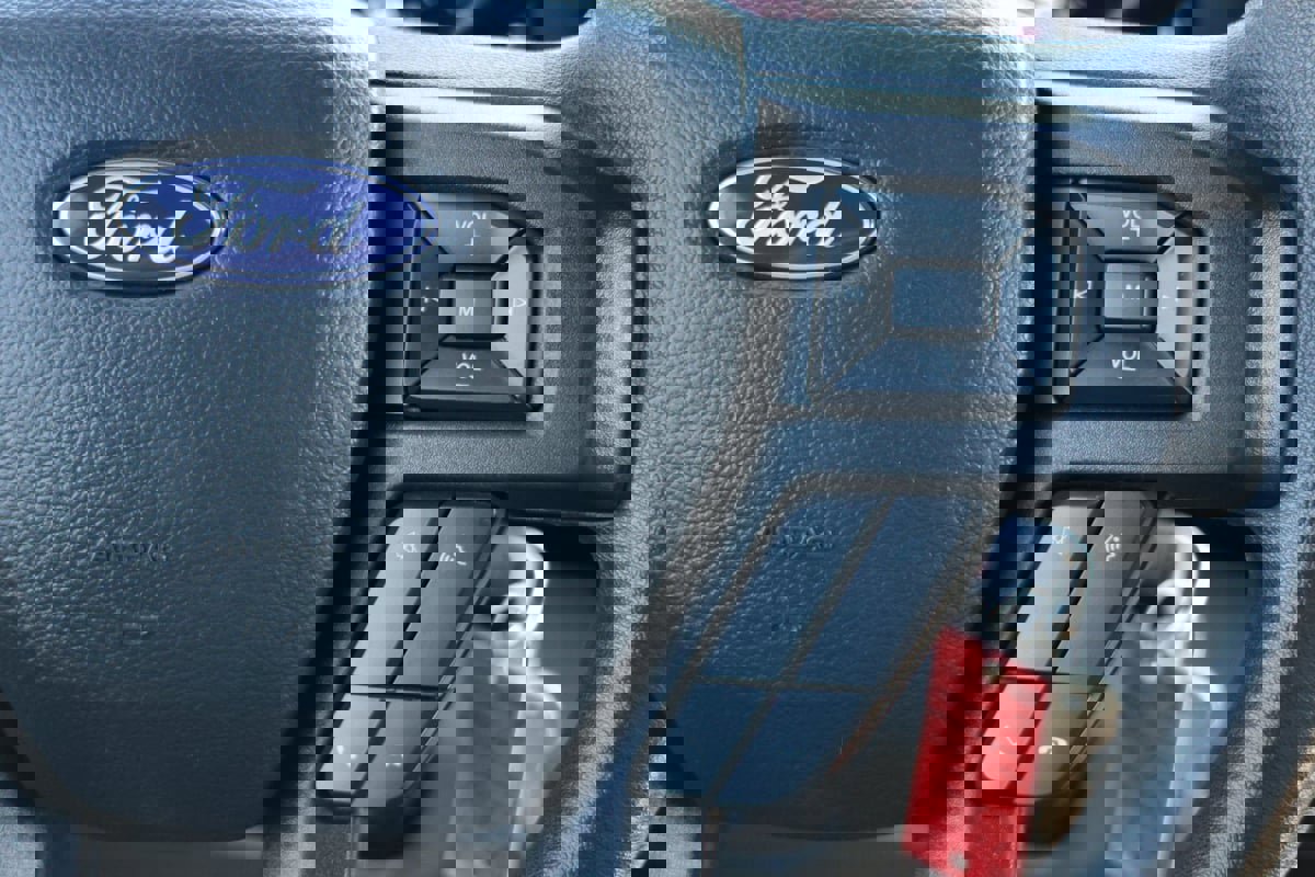 Used 2022 Ford F550 2WD Regular Cab Super Duty image 20