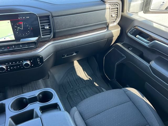 Used 2025 GMC Sierra 3500 SLE w/ SLE Value Package AWD/4WD image 36