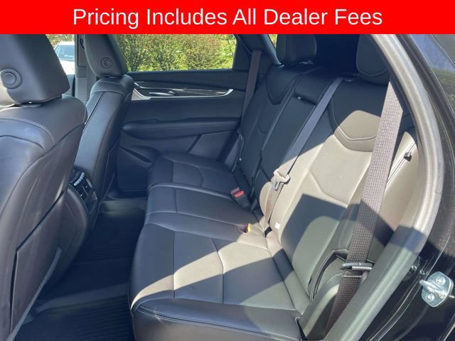 Used 2025 Cadillac XT5 Sportv w/ Technology Package AWD/4WD image 13