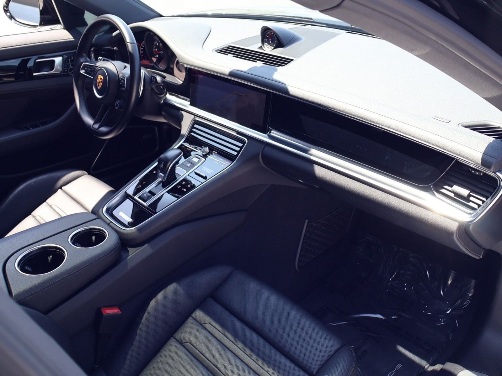 Certified 2021 Porsche Panamera 4S AWD/4WD image 24