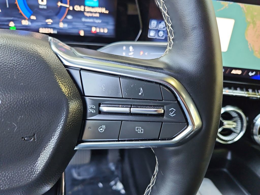 Used 2025 Chevrolet Blazer EV LT image 12