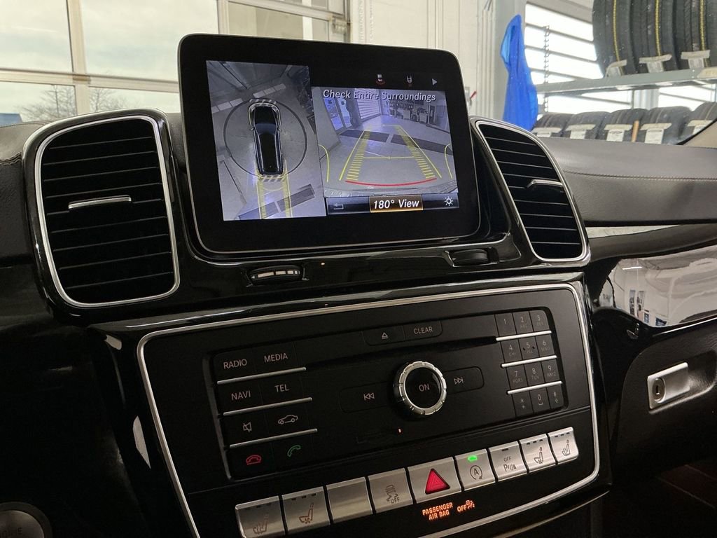 Used 2018 Mercedes-Benz GLS 550 4MATIC image 27