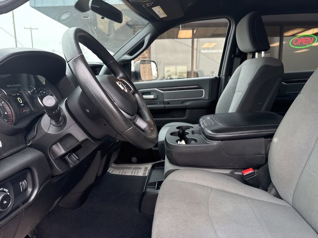 Used 2022 RAM 3500 Big Horn AWD/4WD image 46