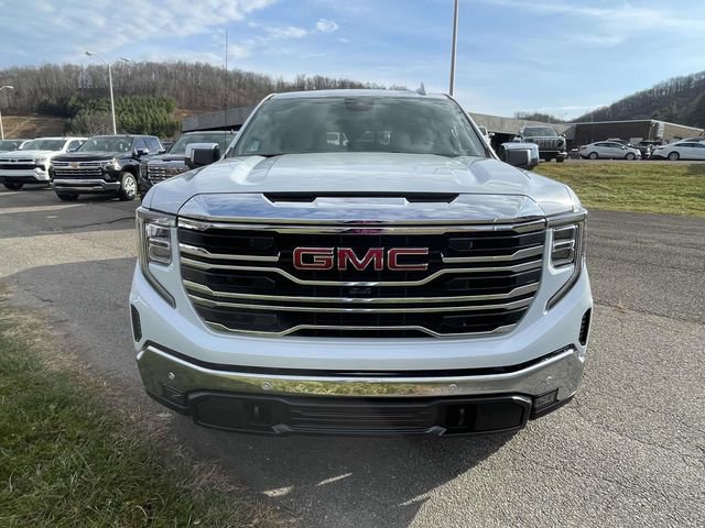 New 2026 GMC Sierra 1500 SLT image 2