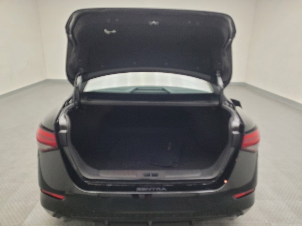 Used 2025 Nissan Sentra SV image 29