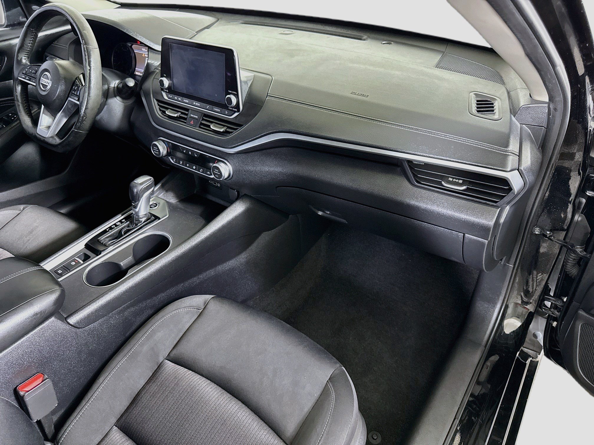 Used 2019 Nissan Altima 2.5 SV FWD image 30