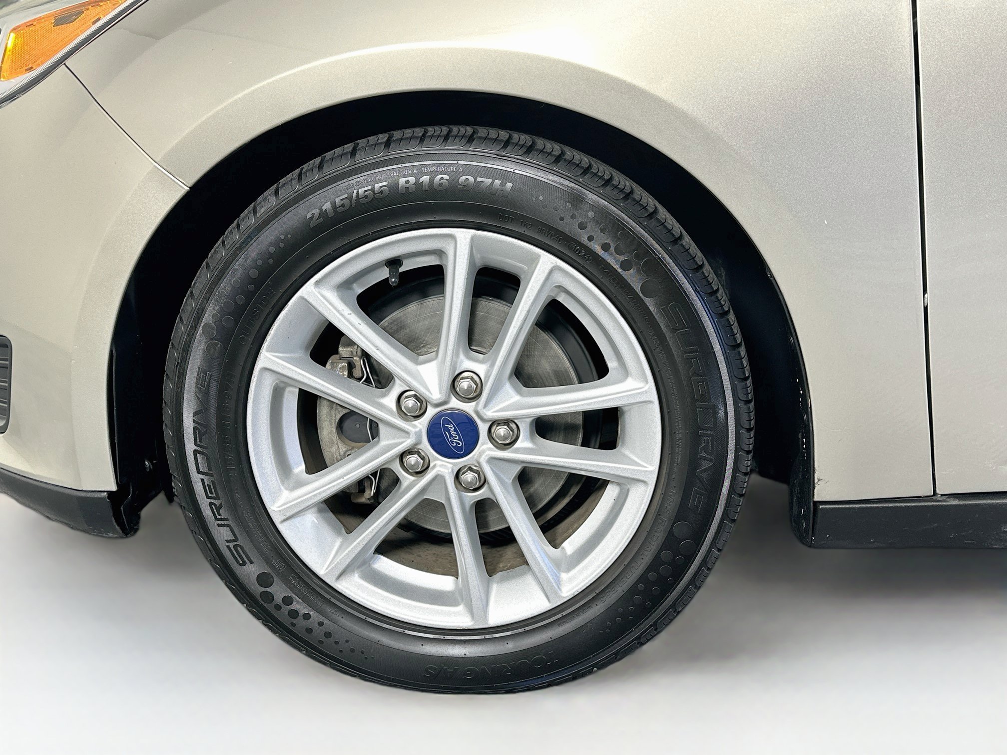 Used 2015 Ford Focus SE FWD image 11