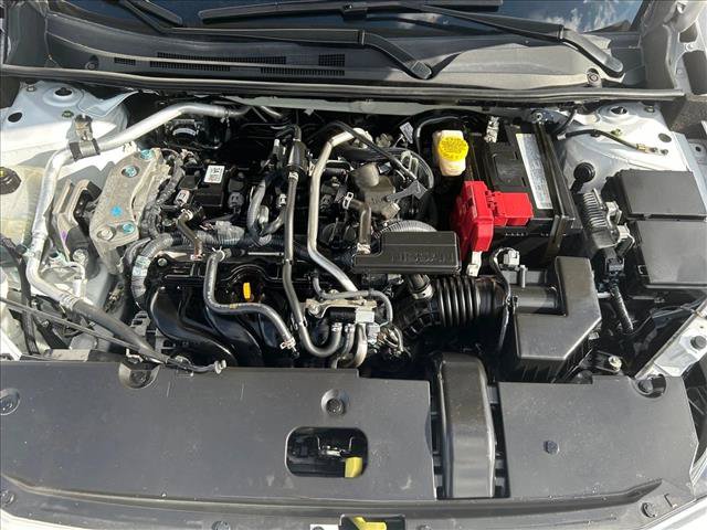 Used 2024 Nissan Sentra SV FWD image 17