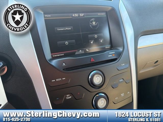 Used 2014 Ford Explorer XLT w/ Equipment Group 202A AWD/4WD image 19
