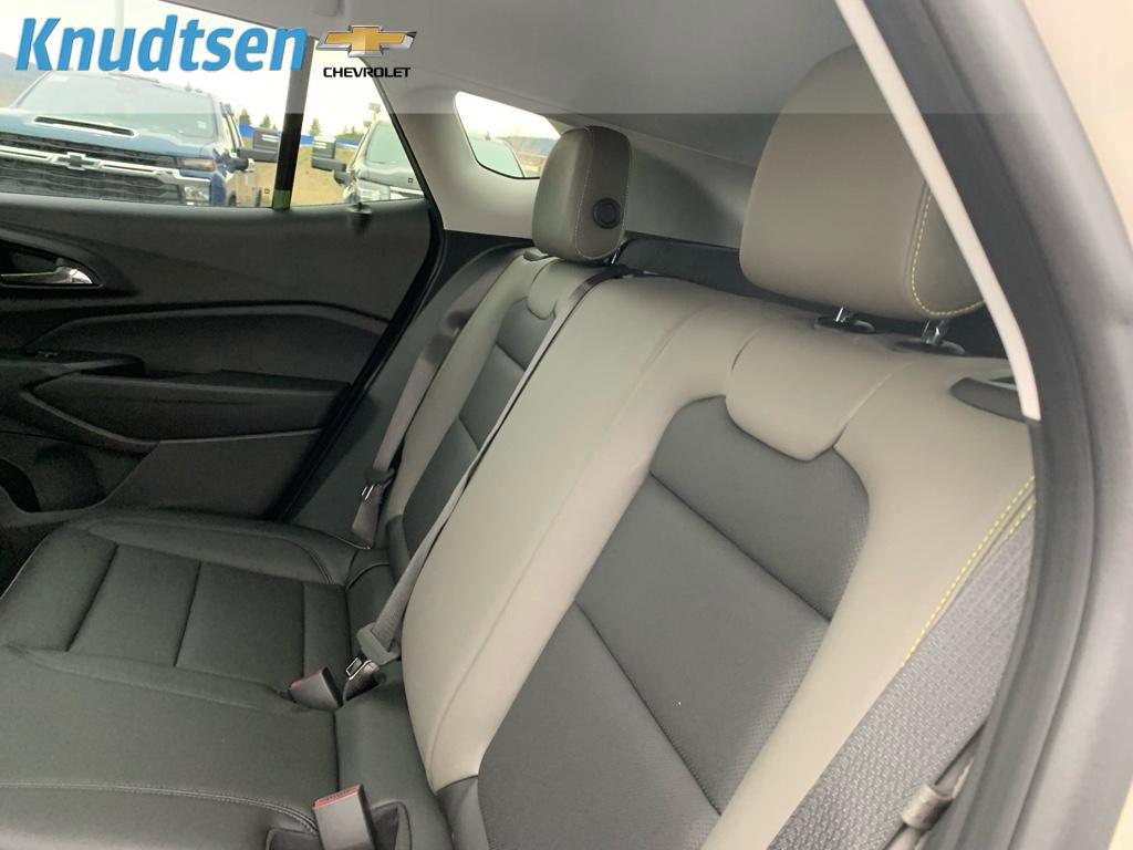New 2026 Chevrolet Trax ACTIV w/ Sunroof Package image 14