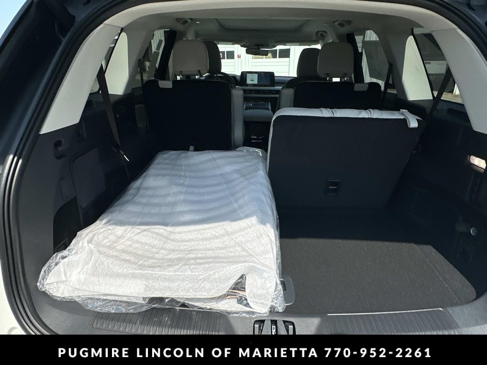 New 2026 Lincoln Aviator 2WD image 18
