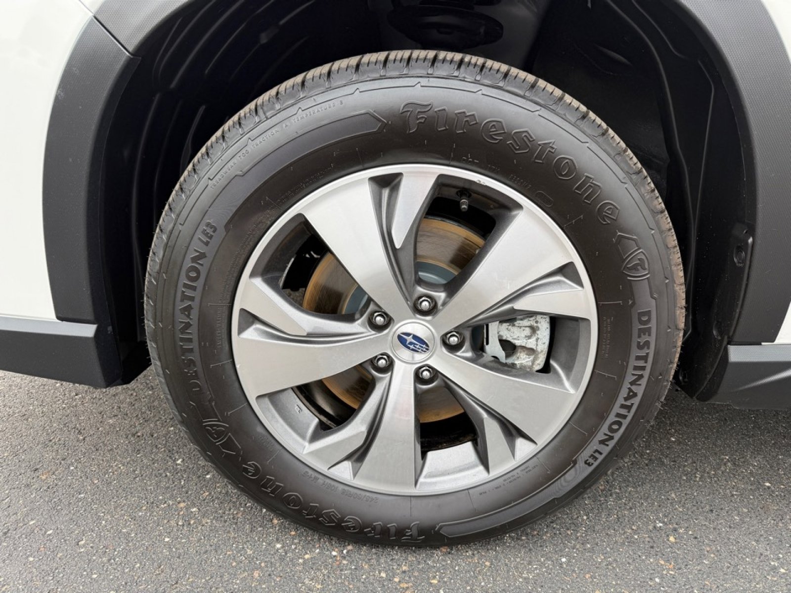 Used 2024 Subaru Ascent Premium w/ Convenience Package AWD/4WD image 39