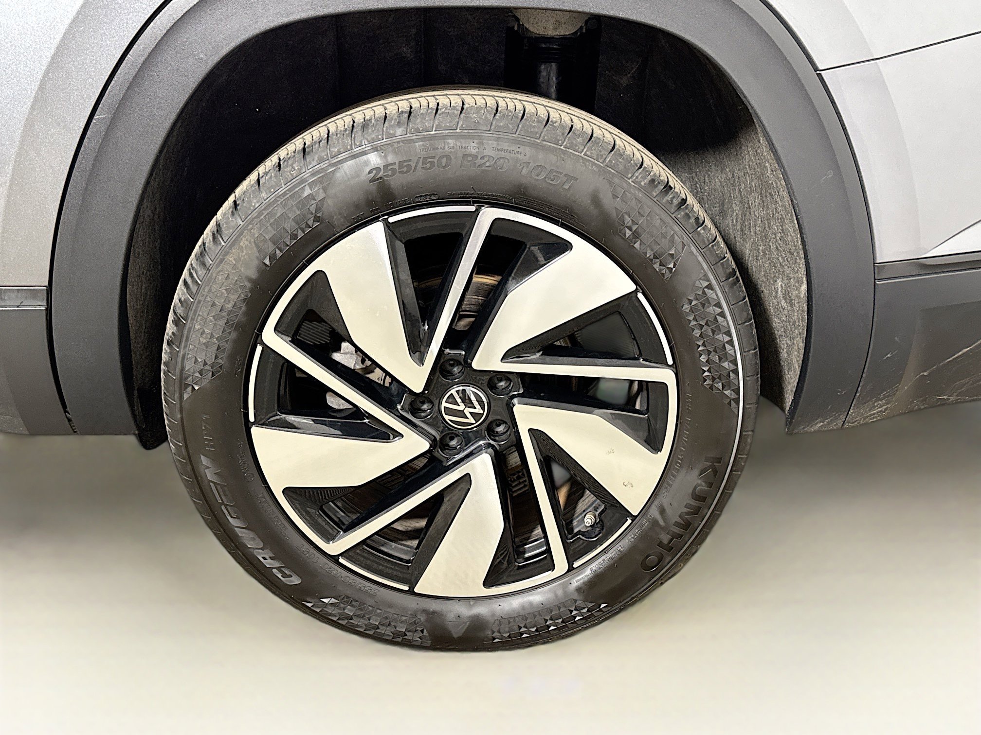 Used 2025 Volkswagen Atlas SE AWD/4WD image 27