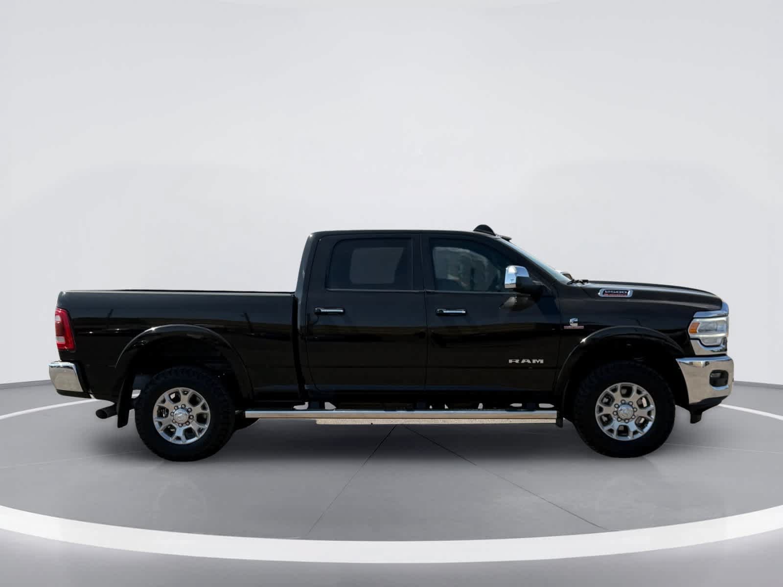 Used 2022 RAM 2500 Laramie AWD/4WD image 10
