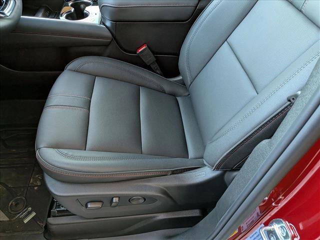 New 2026 Chevrolet Suburban RST w/ RST Capability Package image 4