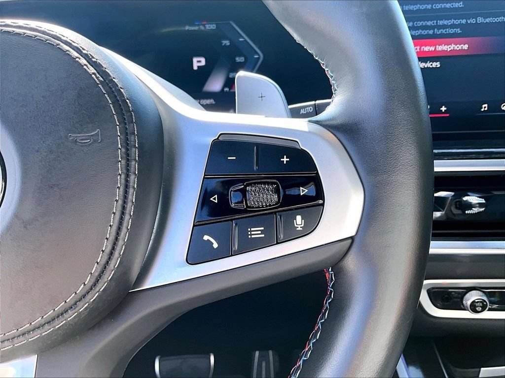 Used 2025 BMW X7 M60i AWD/4WD image 25
