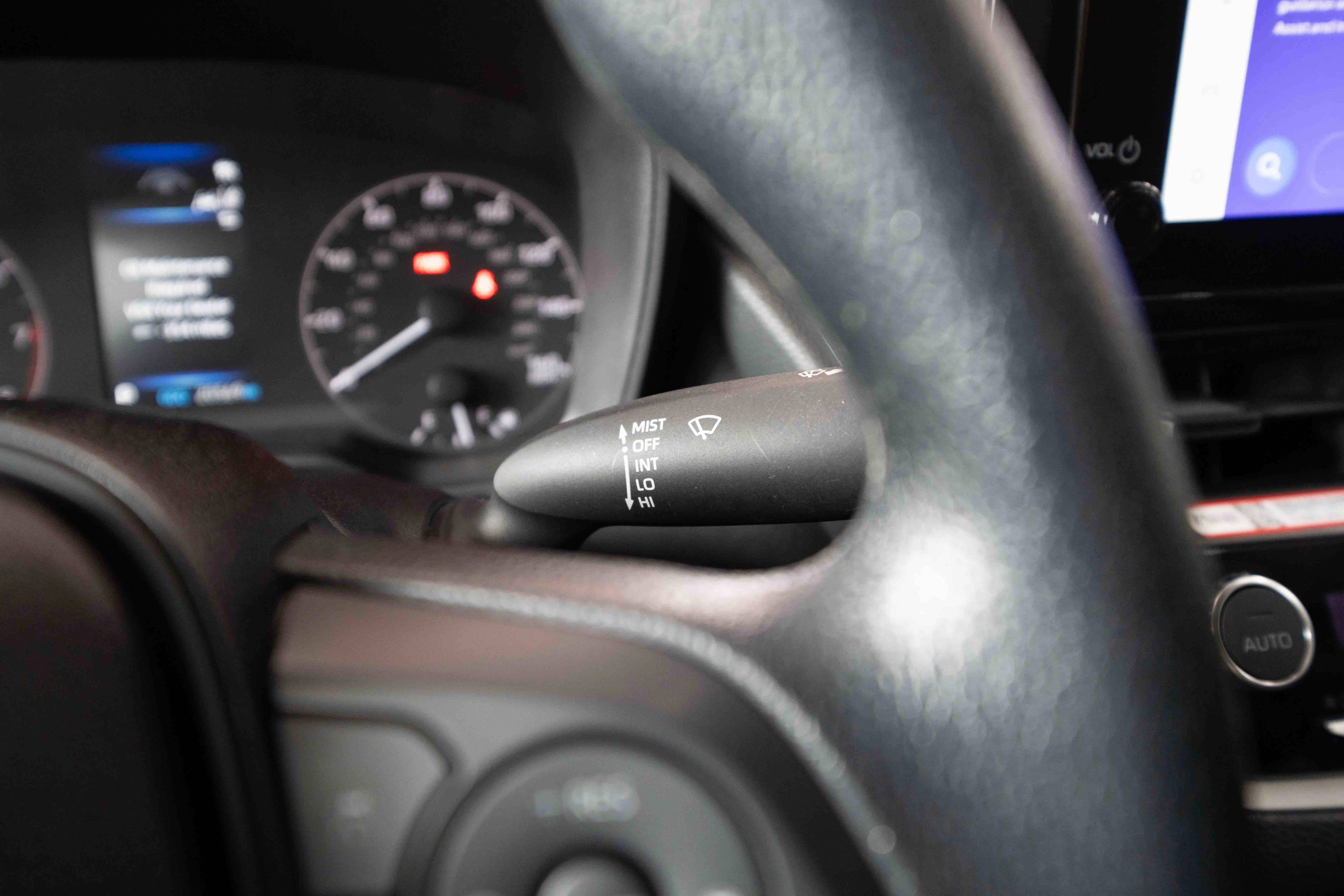 Used 2025 Toyota Corolla LE FWD image 14