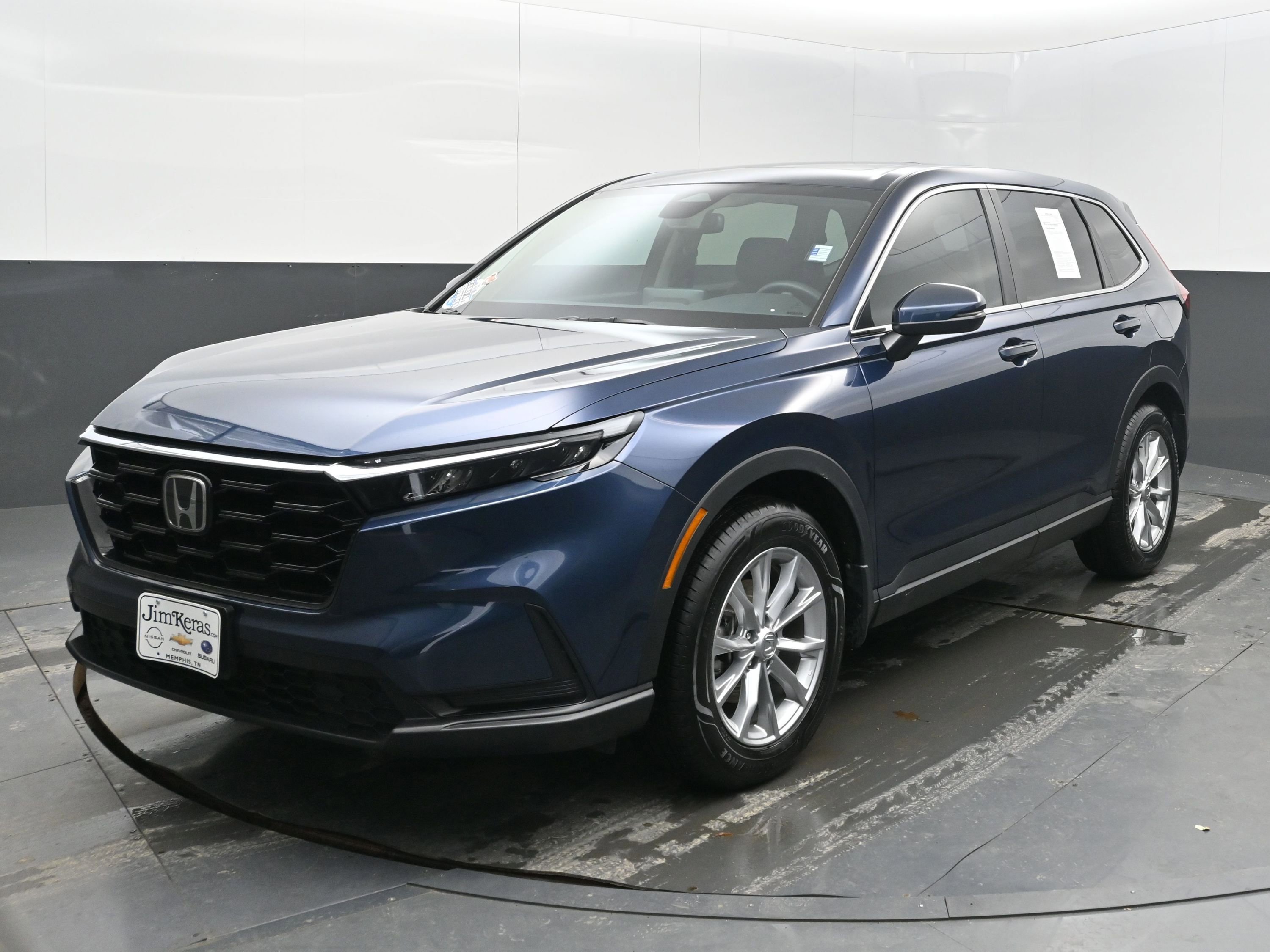 Used 2025 Honda CR-V EX image 4