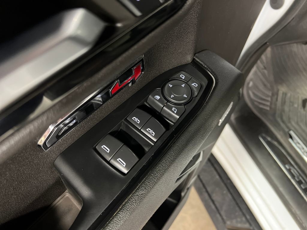 Certified 2023 GMC Sierra 1500 AT4 w/ AT4 Premium Package image 16