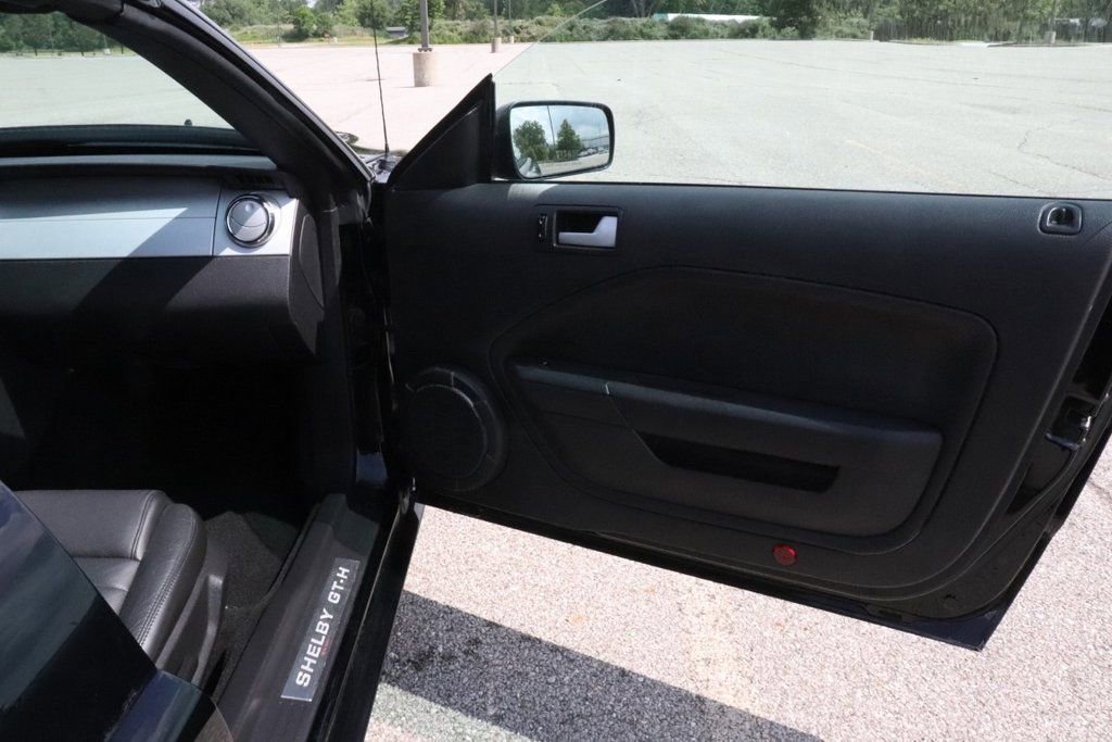 Used 2007 Ford Mustang GT image 29