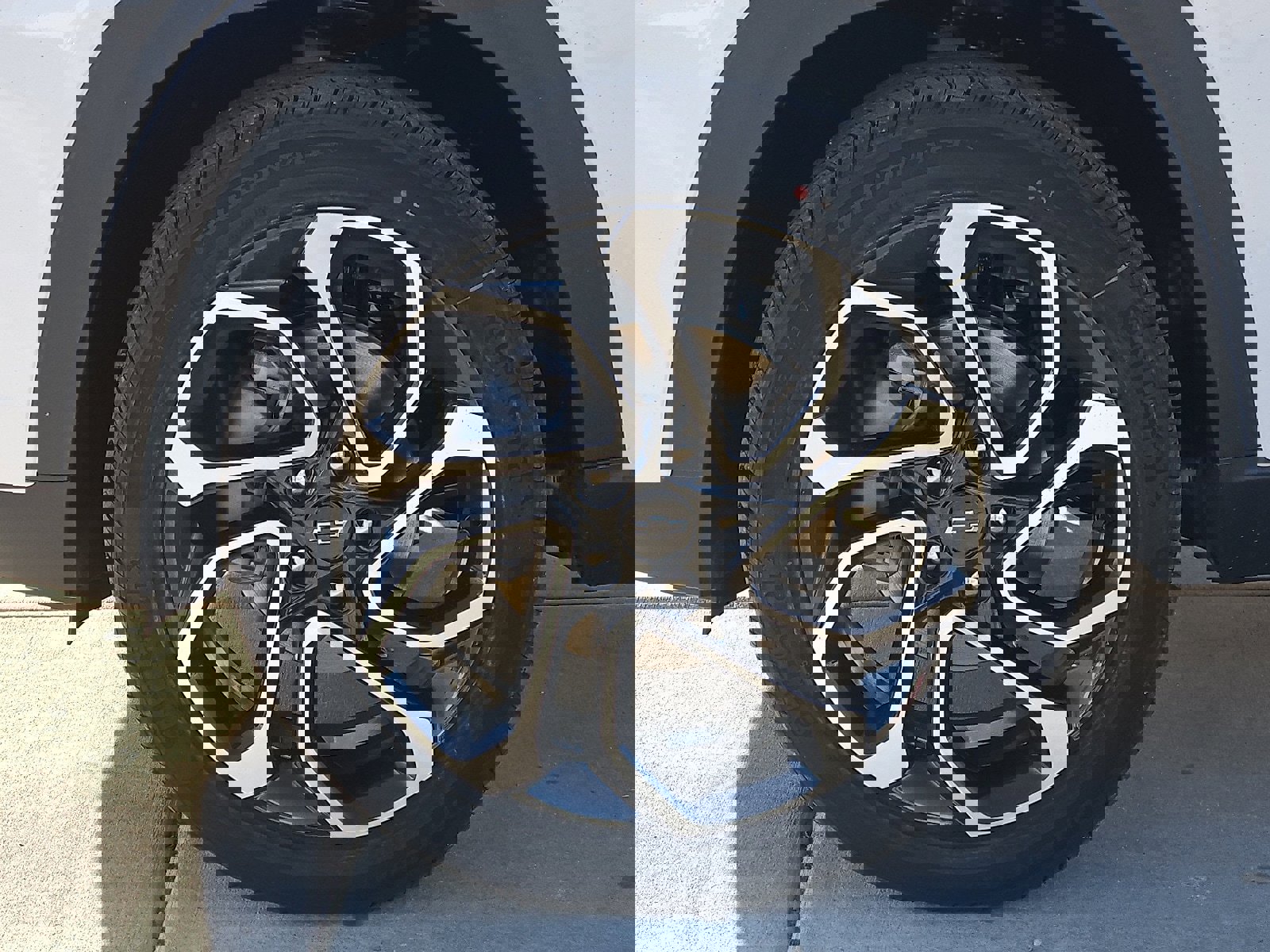 New 2026 Chevrolet Trax RS w/ Driver Confidence Package image 8