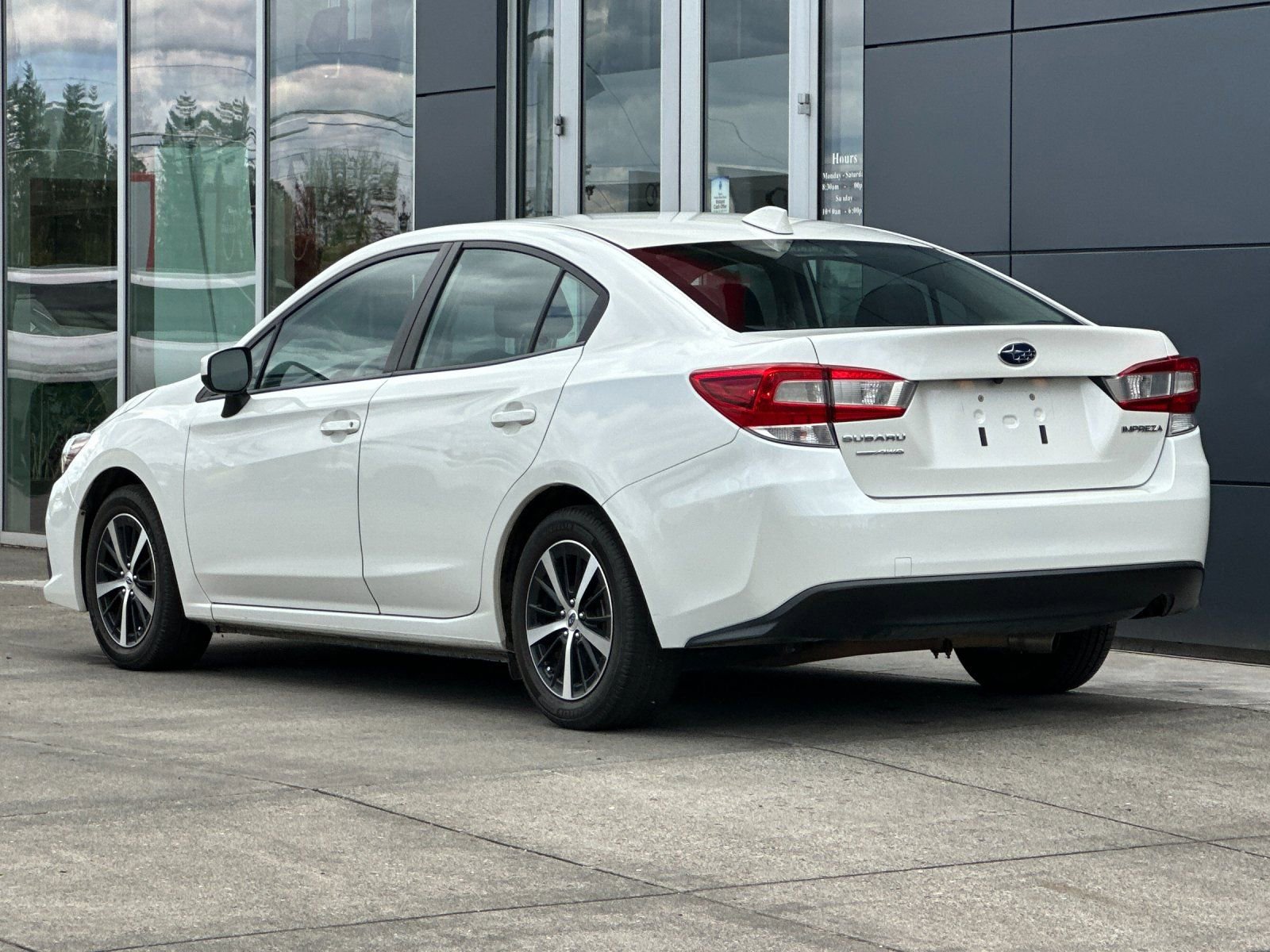 Used 2023 Subaru Impreza 2.0i Premium AWD/4WD image 5
