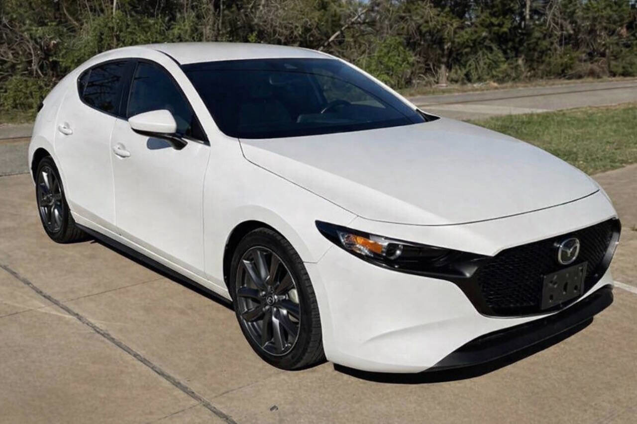 Used 2019 MAZDA MAZDA3 Hatchback w/ Preferred Package image 1