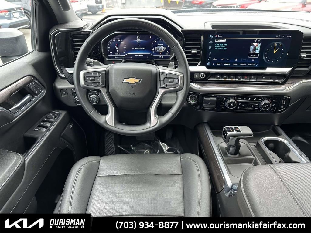 Used 2023 Chevrolet Silverado 1500 LTZ w/ LTZ Premium Package image 3