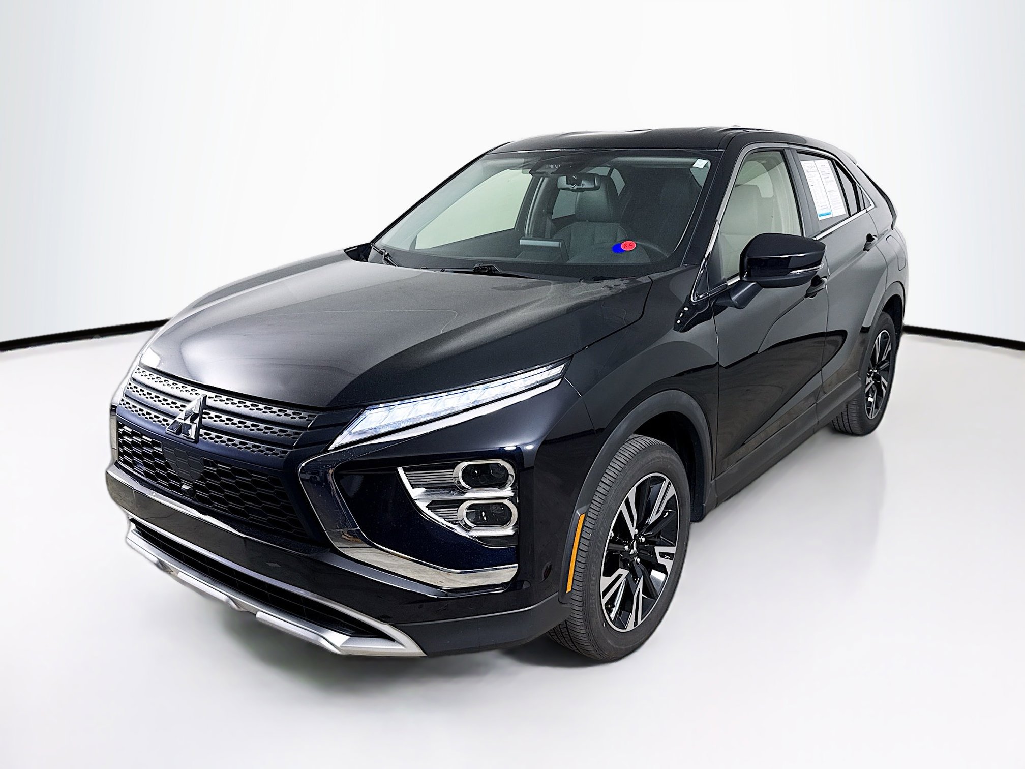 Used 2025 Mitsubishi Eclipse Cross SE image 4