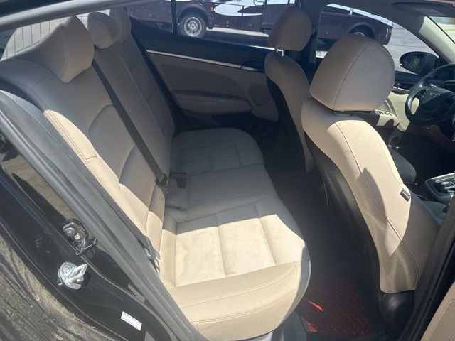 Used 2018 Hyundai Elantra SEL FWD image 18