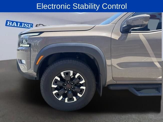Used 2023 Nissan Frontier PRO-4X w/ Pro Convenience Package AWD/4WD image 12